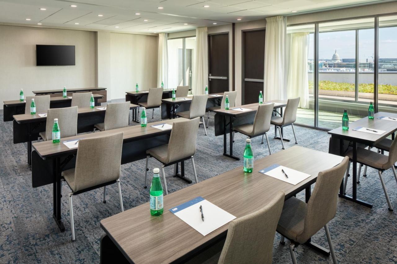 Holiday Inn Express Washington Dc Downtown By Ihg ภายนอก รูปภาพ