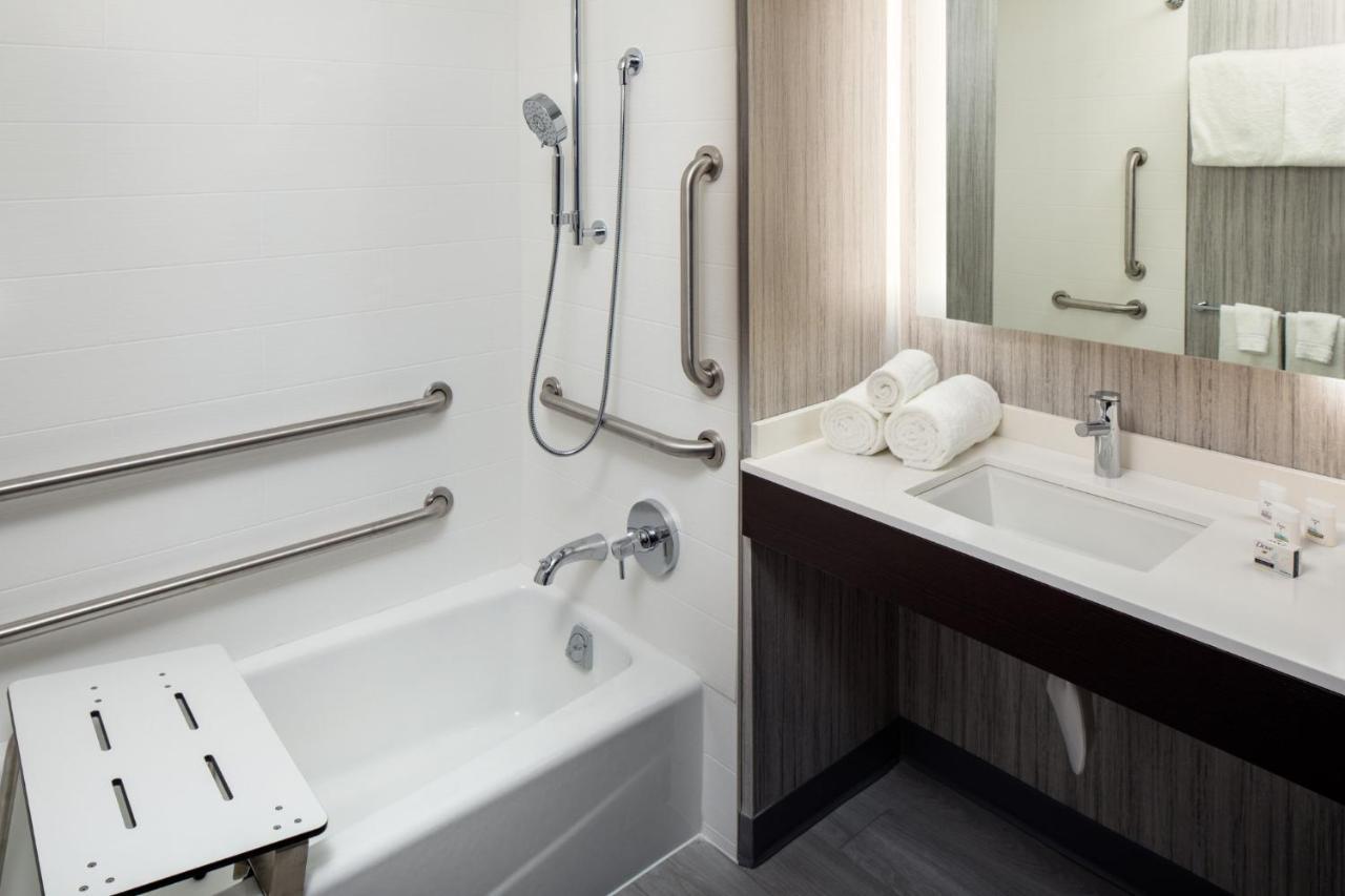 Holiday Inn Express Washington Dc Downtown By Ihg ภายนอก รูปภาพ